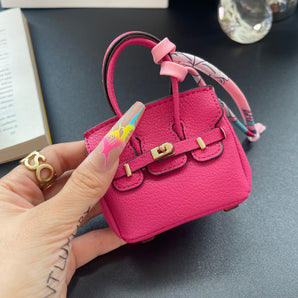 Niedlicher Münz-Mini-Anhänger (Magenta) 