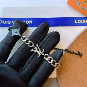 Schwarzes/weißes Armband 