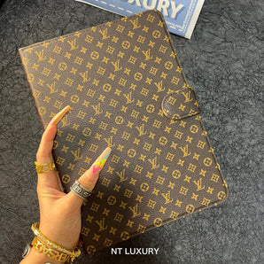 Cute Fancy iPad Case (Brown Small Love)