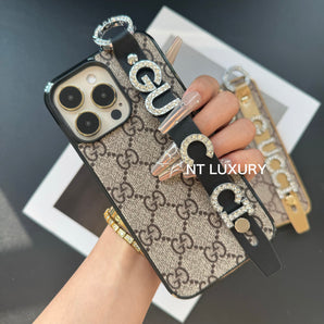 Glitzernde Handyhülle mit Gürtel 