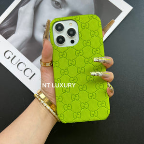 Coque de téléphone colorée au design soigné (vert clair) 