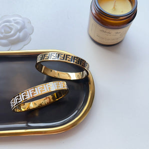 Armband aus emailliertem Titanstahl 