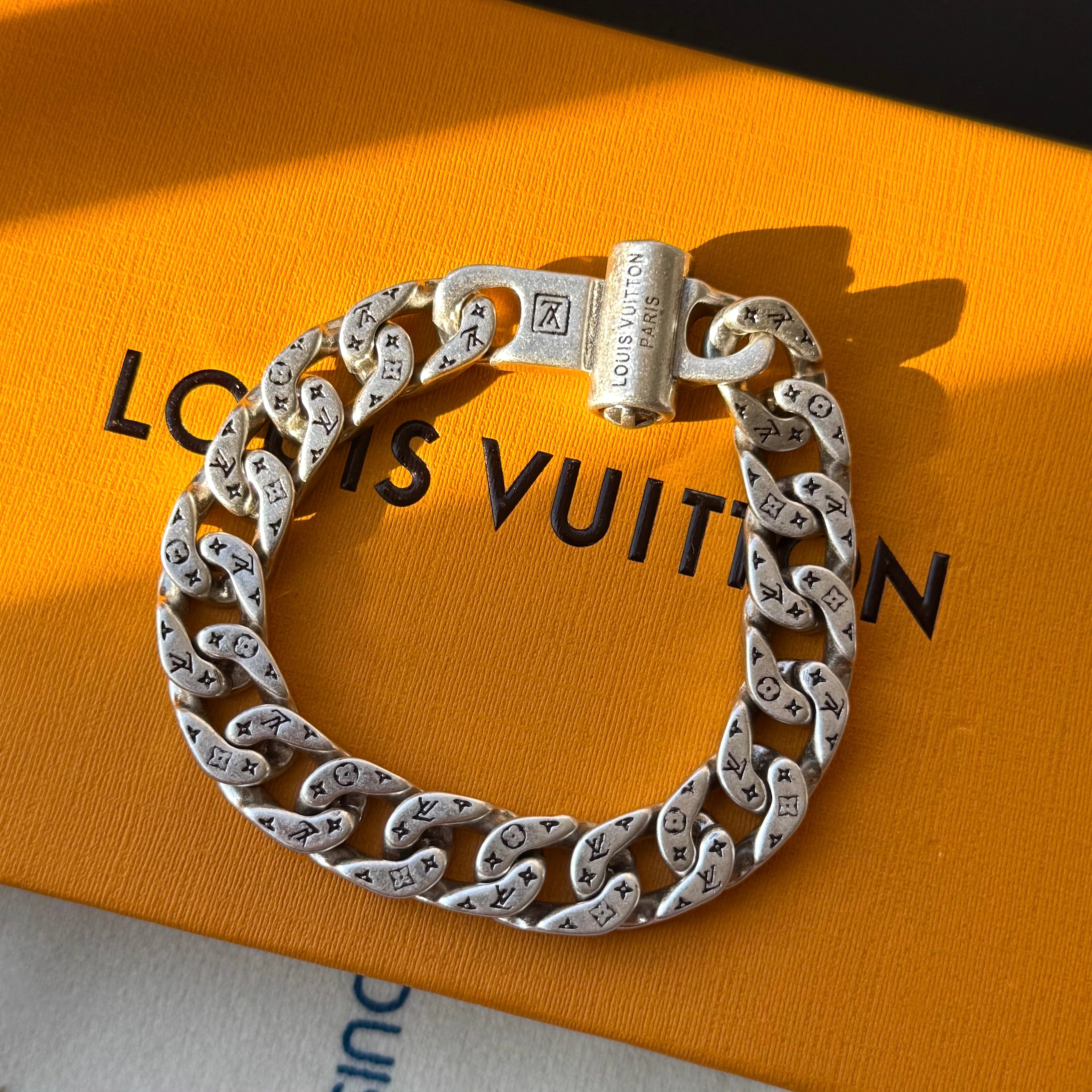 Love Chain Together Armband