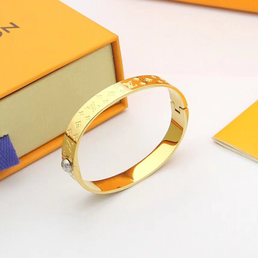 Nonagram Series Armband