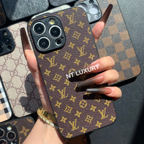 Traditional Phone Case with Camera Protection (Small Love)