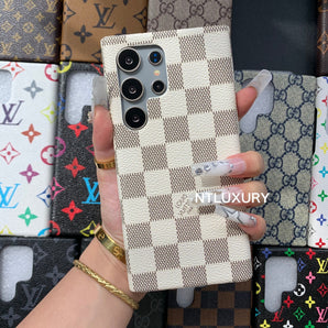 Traditional Love Samsung Case (White Latticed)
