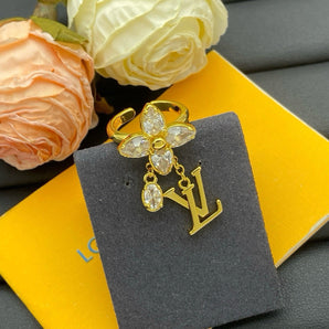 Extravagant Love Girl Design Rings