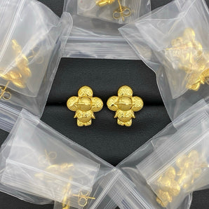Boucles d'oreilles VV Love Girl Design