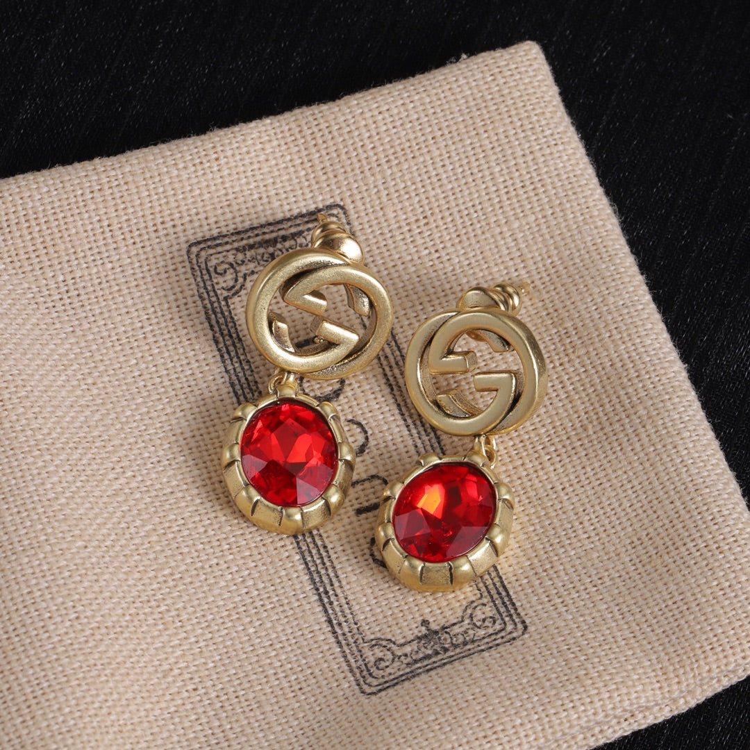 Good Filigran Design Armband & OhrRinge & Halskette(Red)