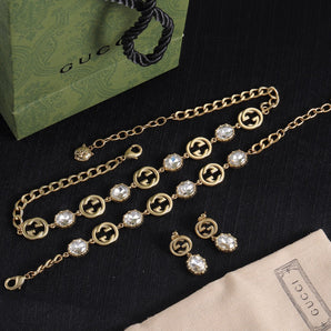 Good Fancy Design Bracelet & Earrings & Necklace (White)