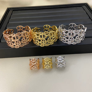 Pig Nose Openwork Bracelet & Rings