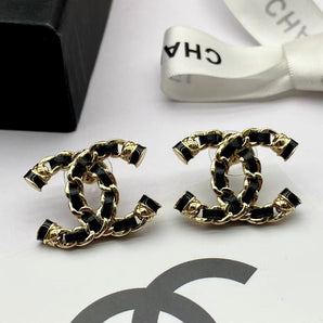 Elegant Girl Earrings Stud
