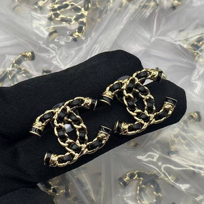 Elegant Girl Earrings Stud
