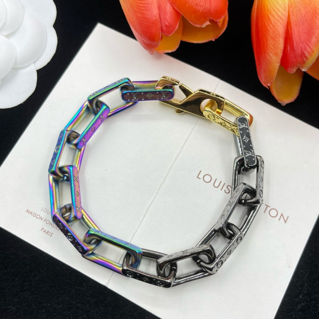 Laser Love Design Armband & Halskette
