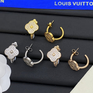 Love Cute Hoop Earrings