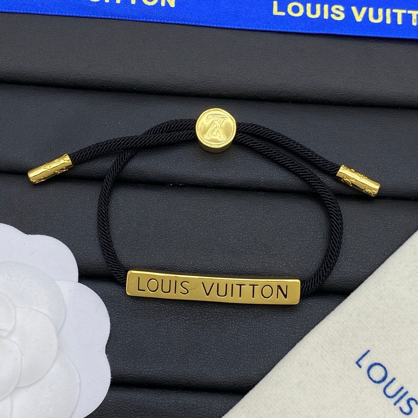 Black Love Girl Armband