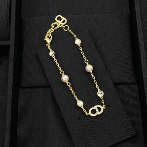 Elegant Girl Dove Bracelet