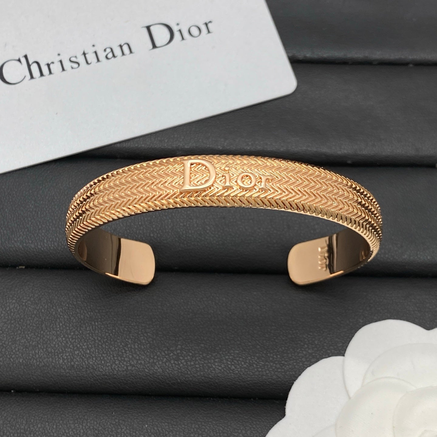 Rose Gold Dove Girl Armband