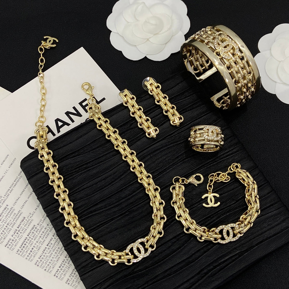 Maximalism CC Design 5 Set (Earrings+ Ring + Bracelet + Bracelet 2 +Necklace) - Gold