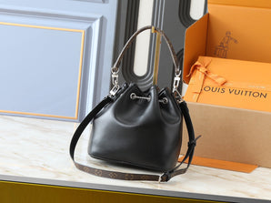 Bag M14377